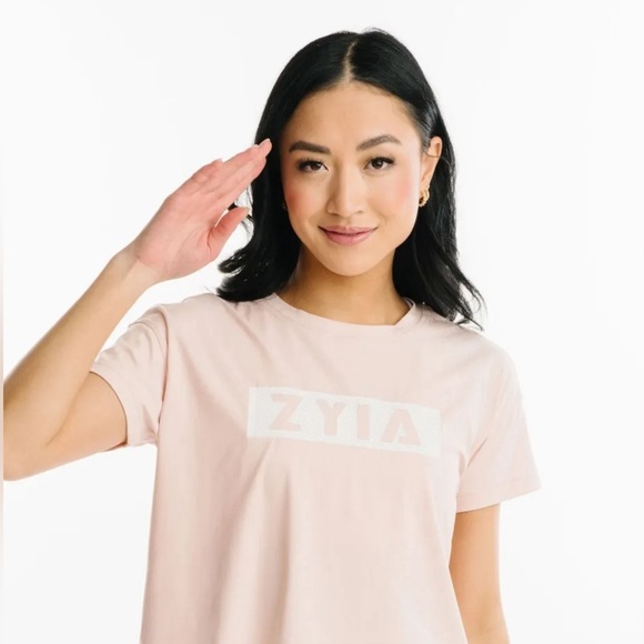 ZYIA NWT XXXL - Blush Pink ZYIA Crop T - Picture 2 of 3
